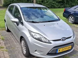 Zilver Gebruikt 2011 Ford Fiesta Titanium Hatchback | € 4.350 (Goede deal)