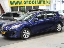 Blauw, metallic lak Gebruikt 2010 Mazda 3 Hatchback | € 7.444 (Iets duurder)