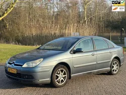 Grijs Gebruikt 2007 Citroën C5 Hatchback | € 1.495