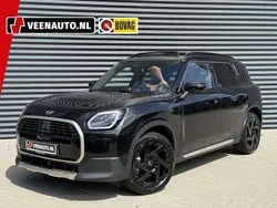 Zwart Gebruikt 2024 Mini Countryman Favoured SUV | € 43.845 (Eerlijke prijs)