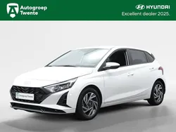 Wit Gebruikt 2024 Hyundai i20 Comfort Hatchback | € 22.645 (Eerlijke prijs)