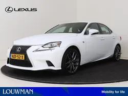 Wit Gebruikt 2015 Lexus IS300h Sport Line Sedan | € 23.950 (Eerlijke prijs)