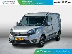 Licht grijs 612 Gebruikt 2017 Fiat Doblò MPV | € 7.950 (Eerlijke prijs)