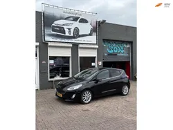 Zwart Gebruikt 2018 Ford Fiesta Titanium Hatchback | € 10.749 (Eerlijke prijs)