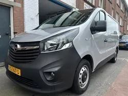 Grijs Gebruikt 2015 Opel Vivaro Edition Van | € 6.450 (Super prijs)
