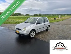 Grijs Gebruikt 2002 VW Lupo Hatchback | € 999 (Eerlijke prijs)