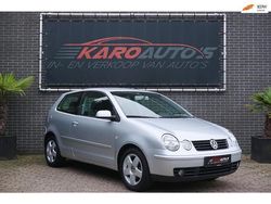 Grijs Gebruikt 2004 VW Polo Comfortline Hatchback | € 1.250 (Eerlijke prijs)
