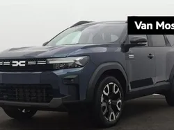 Blauw Gebruikt 2025 Dacia Bigster SUV | € 39.935 (Eerlijke prijs)