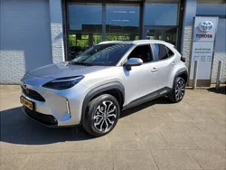 Gebruikt 2022 Toyota Yaris Hybrid | € 27.999 (Eerlijke prijs)