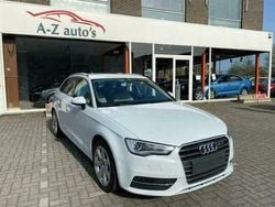 Wit Gebruikt 2014 Audi A3 Ambiente Sedan | € 12.750 (Goede deal)