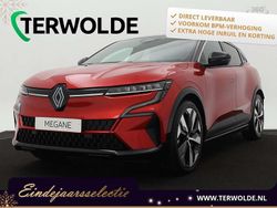 Rood Nieuw 2025 Renault Megane E-Tech Techno SUV | € 36.490 (Super prijs)