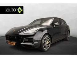 Blauw Gebruikt 2019 Porsche Cayenne Turbo S SUV | € 84.900