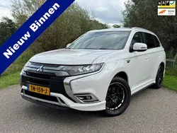 Wit Gebruikt 2018 Mitsubishi Outlander Intense+ SUV | € 17.885 (Eerlijke prijs)