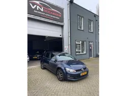Blauw Gebruikt 2014 VW Golf VII Hatchback | € 7.950 (Eerlijke prijs)