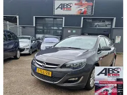 Grijs Gebruikt 2014 Opel Astra Business Stationwagen | € 4.750 (Goede deal)