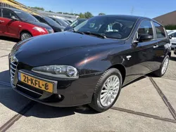 Zwart Gebruikt 2009 Alfa Romeo 147 Distinctive Hatchback | € 1.250 (Super prijs)