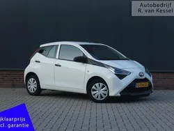 Wit Gebruikt 2021 Toyota Aygo Hatchback | € 9.999 (Goede deal)