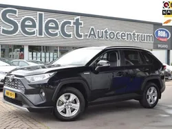 Zwart Gebruikt 2020 Toyota RAV4 Style SUV | € 30.750 (Goede deal)