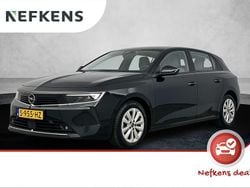 Zwart Gebruikt 2023 Opel Astra Edition Hatchback | € 18.980 (Super prijs)