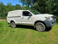Biały Używany 2013 Toyota HiLux Pickup | € 14.750