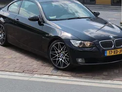 Zwart Gebruikt 2007 BMW 325 Executive Coupé | € 8.500 (Eerlijke prijs)