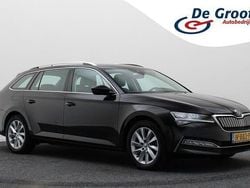 Zwart Gebruikt 2022 Skoda Superb Business Line Stationwagen | € 23.950 (Goede deal)