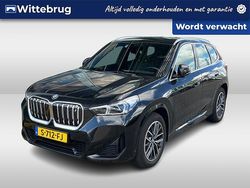 Zwart (metallic) Gebruikt 2023 BMW iX1 Comfort Edition SUV | € 37.950 (Super prijs)