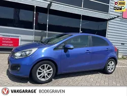 Blauw Gebruikt 2012 Kia Rio Hatchback | € 4.950 (Goede deal)