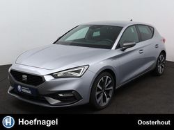 Grijs, metallic lak Gebruikt 2021 Seat Leon FR Stationwagen | € 23.750 (Goede deal)