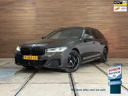 Grijs Gebruikt 2020 BMW 530 Executive Stationwagen | € 39.890 (Iets duurder)