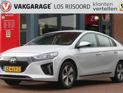 Grijs Gebruikt 2018 Hyundai Ioniq Comfort Sedan | € 11.900 (Eerlijke prijs)