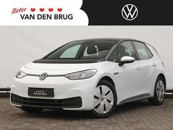 Wit Gebruikt 2021 VW ID.3 Pro Hatchback | € 21.800 (Eerlijke prijs)