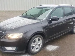 Zwart Gebruikt 2014 Skoda Octavia GreenLine Stationwagen | € 5.500 (Eerlijke prijs)