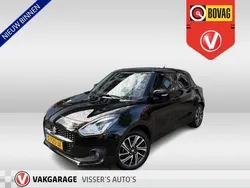 Zwart Gebruikt 2023 Suzuki Swift Style Hatchback | € 18.790 (Iets duurder)
