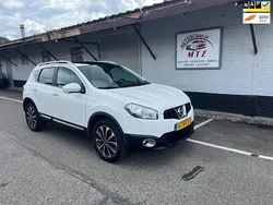 Wit Gebruikt 2010 Nissan Qashqai Visia SUV | € 5.999 (Eerlijke prijs)