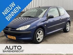 Blauw Gebruikt 2005 Peugeot 206 Hatchback | € 945 (Eerlijke prijs)
