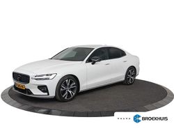 Wit Gebruikt 2020 Volvo S60 R-Design Sedan | € 29.900 (Eerlijke prijs)