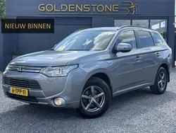 Grijs Gebruikt 2014 Mitsubishi Outlander Instyle SUV | € 9.243 (Super prijs)