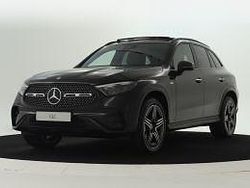 Donker obsidiaanzwart metallic Gebruikt 2025 Mercedes GLC300 Sport Edition SUV | € 72.945 (Eerlijke prijs)