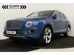 Blauw Gebruikt 2017 Bentley Bentayga SUV | € 124.995