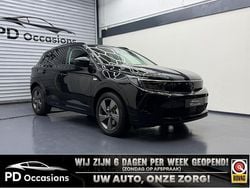 Zwart (metallic) Gebruikt 2023 Opel Grandland X Ultimate SUV | € 26.950 (Eerlijke prijs)