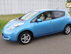 Blauw, metallic lak Gebruikt 2011 Nissan Leaf Base Hatchback | € 5.250 (Duur)