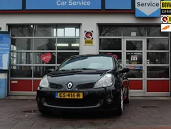 Zwart Gebruikt 2015 Renault Clio IV R.S. Hatchback | € 9.950