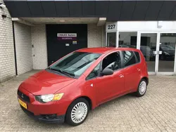 Rood Gebruikt 2010 Mitsubishi Colt Edition Hatchback | € 2.999 (Goede deal)