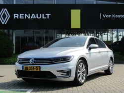 Grijs Gebruikt 2015 VW Passat GTE Sedan | € 16.445 (Iets duurder)