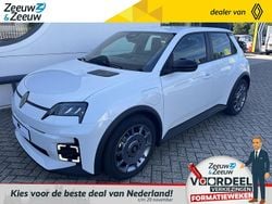 Nieuw 2025 Renault R5 Evolution Hatchback | € 26.640