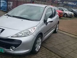 Grijs Gebruikt 2007 Peugeot 207 Hatchback | € 2.650
