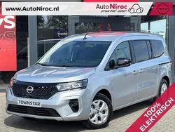 Grijs, metallic lak Nieuw 2025 Nissan Townstar N-Connecta MPV | € 43.545