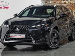 Zwart Gebruikt 2023 Lexus UX 250h SUV | € 38.595 (Duur)