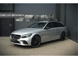 Zilver, metallic lak Gebruikt 2021 Mercedes C300 Business Stationwagen | € 29.840 (Eerlijke prijs)